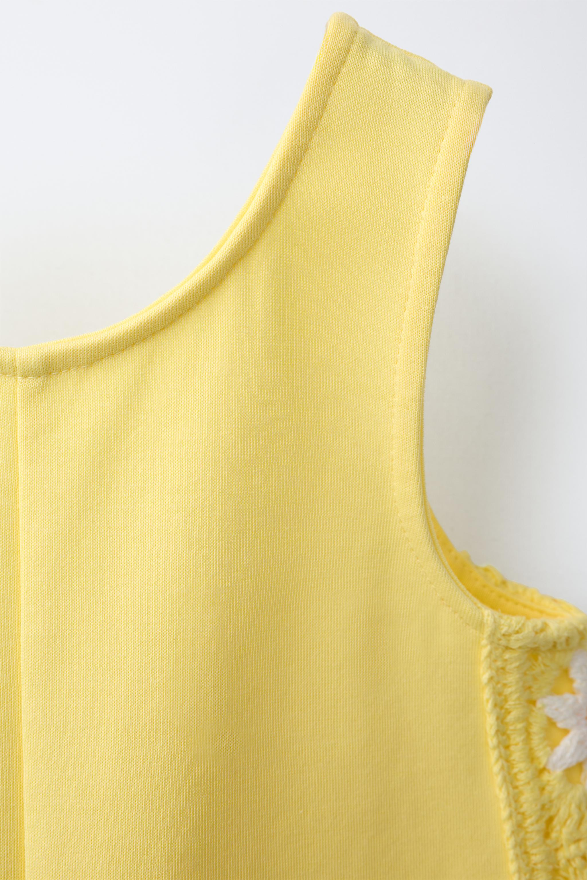 COMBINAISON COURTE À FLEURS EN CROCHET
